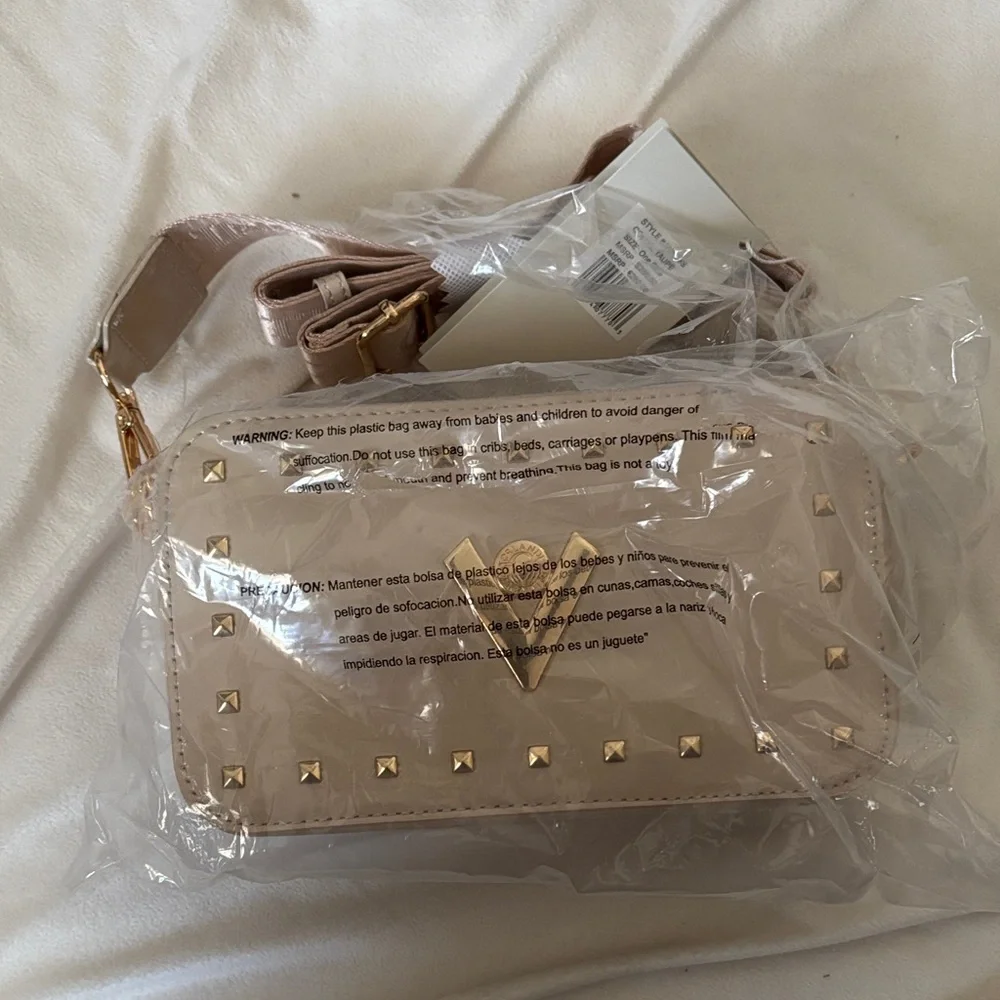 Valentino Orlandi Beige Crossbody Bag with Gold Accents - Picture 1 of 6